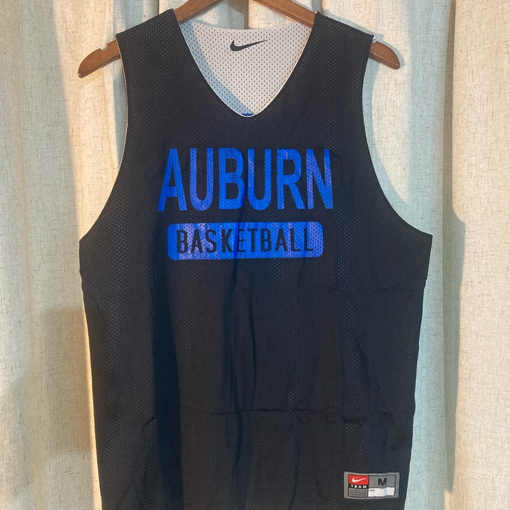Nike Auburn Basketball Reversible Warmup Jersey – Adult Medium